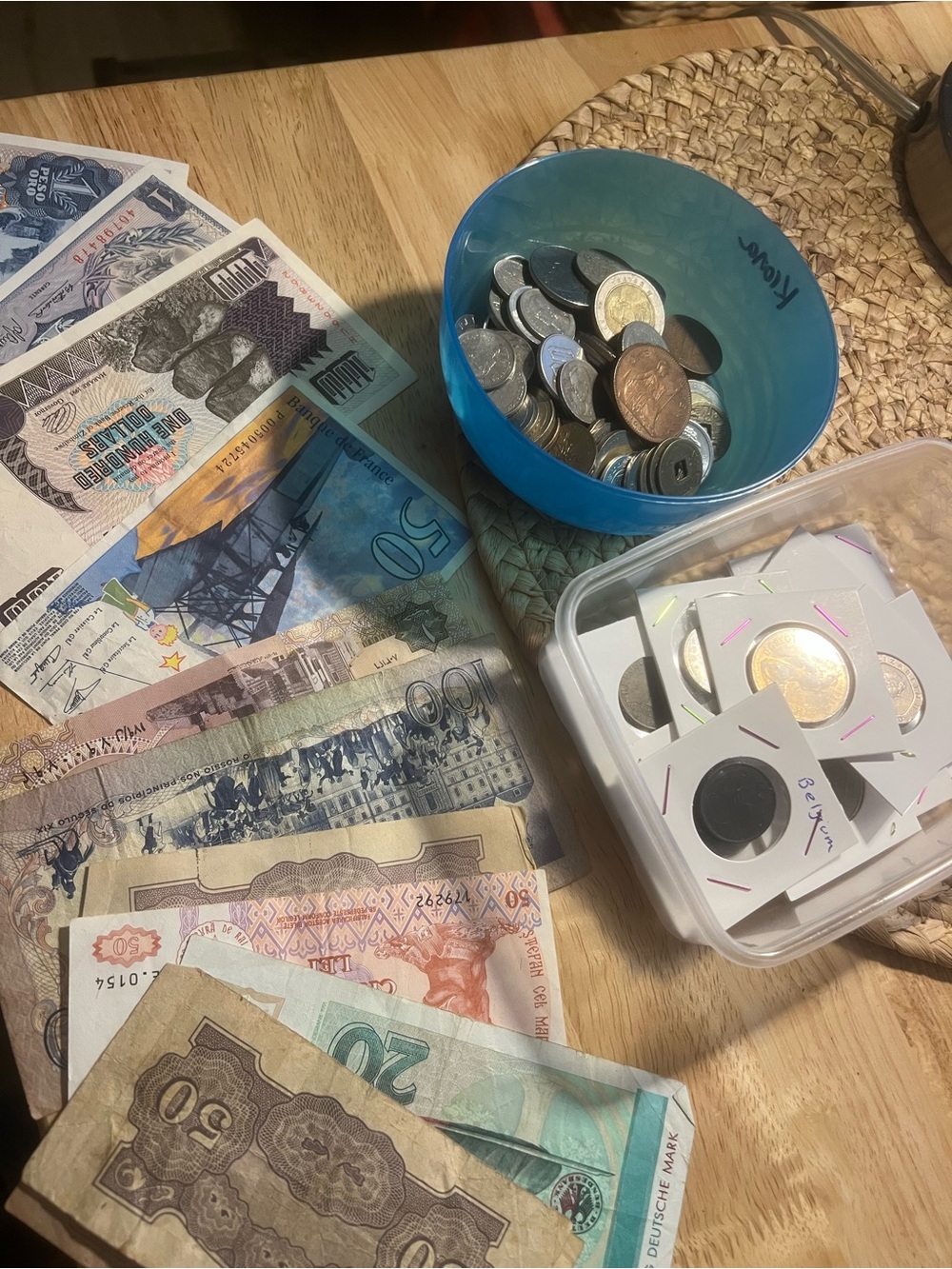 Mixed World Banknotes & Coin Collection with